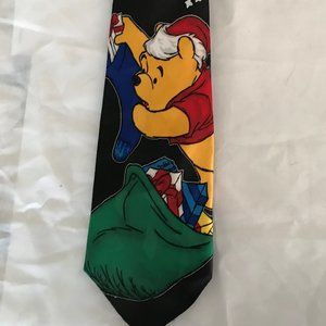 Disney Pooh Christmas Tie